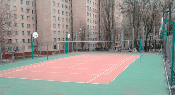 Відкритий спортивний майданчик