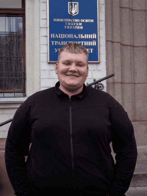 Черняєв Ростислав Віталійович